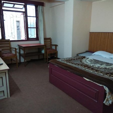 Hotel Mansarovar Дарджилінг Екстер'єр фото