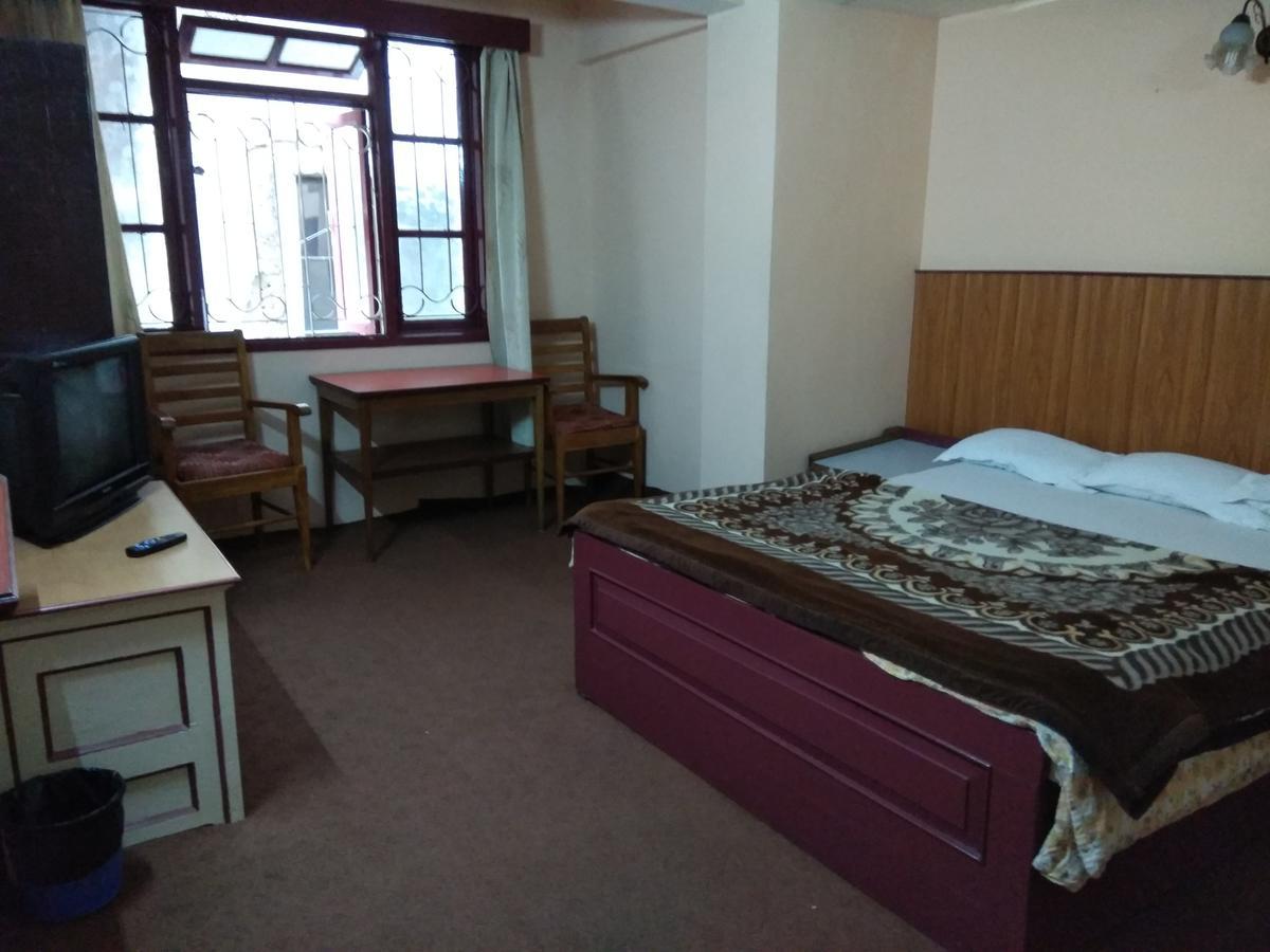 Hotel Mansarovar Дарджилінг Екстер'єр фото